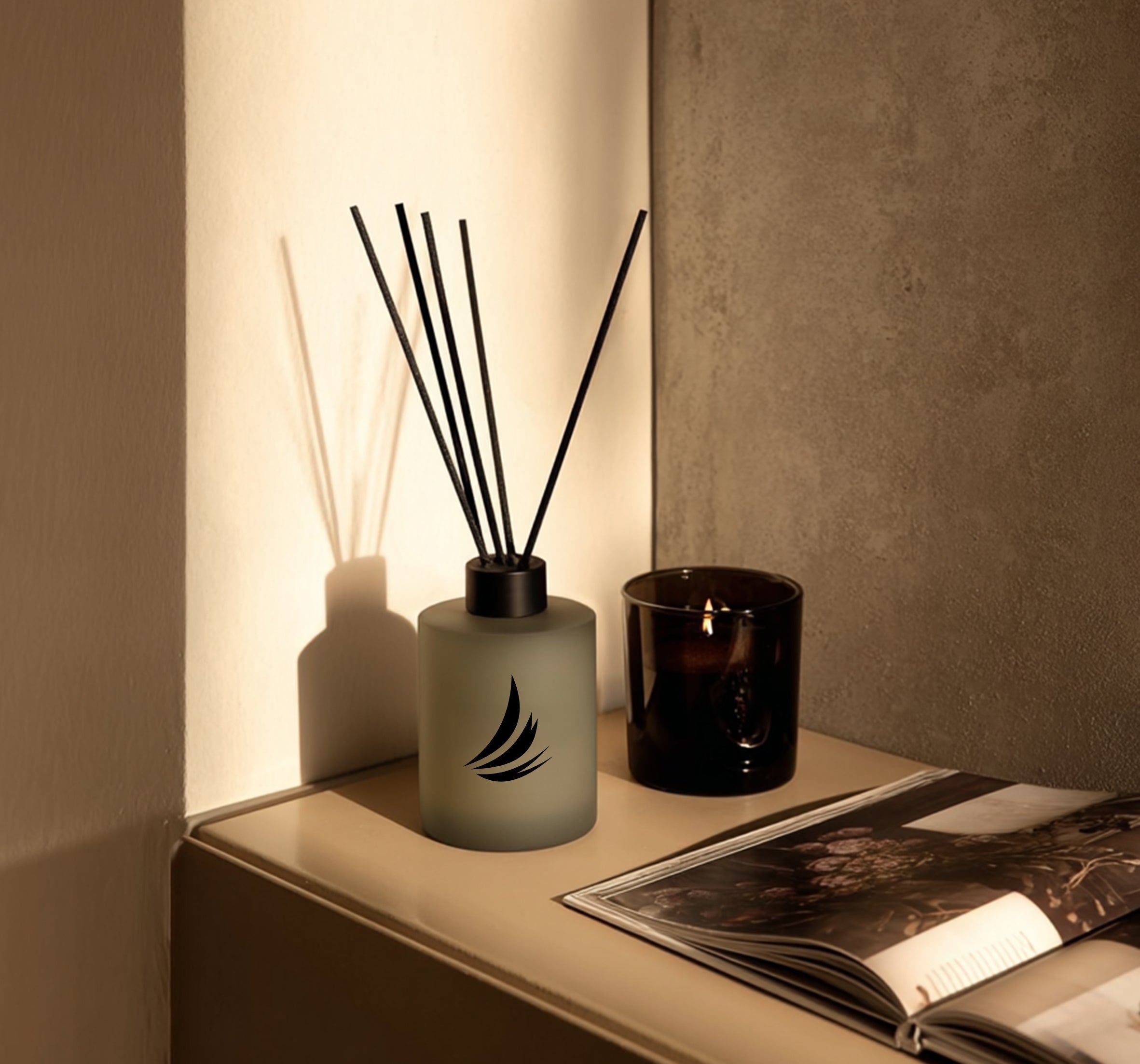 aroma diffuser with the Stacy Lash logo