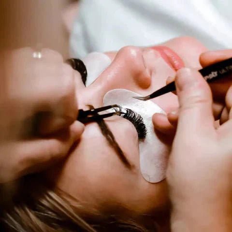 Premade fans: What is it and Why is it a lash artist’s bestie? - Stacy Lash