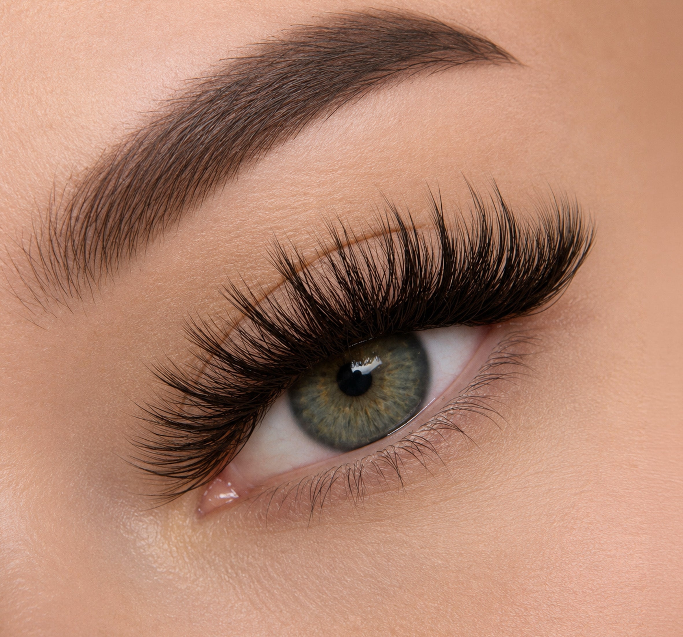 Wispy Lash Extensions: Styles & Techniques - Stacy Lash