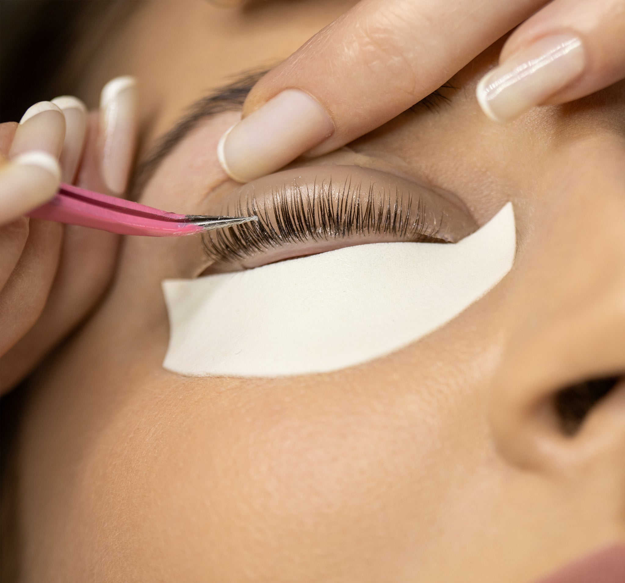 Eyelash extension procedure, eyelash lamination procedure